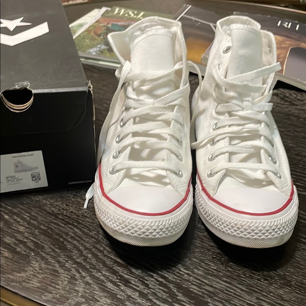 Converse White and Red High-Tops